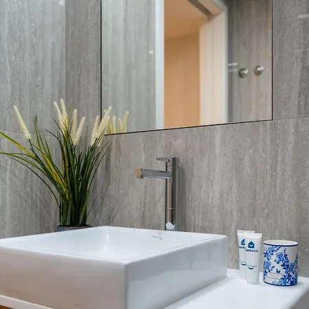 Premium W/ Garage & Balcony By Hostwise Apartamento