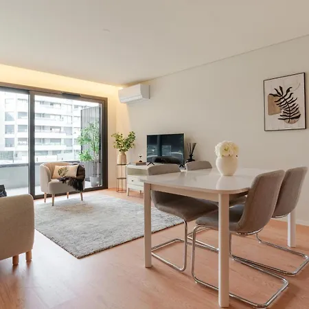 Appartement Premium W/ Garage & Balcony By Hostwise *