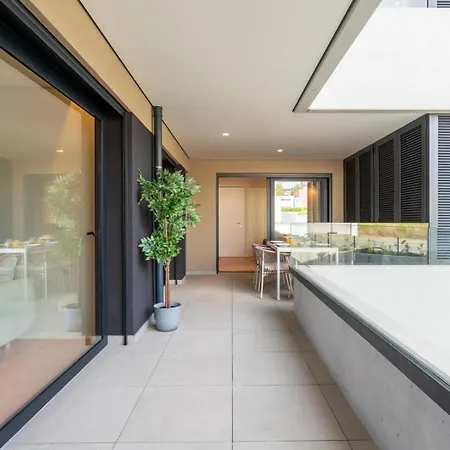 Apartament Premium W/ Garage & Balcony By Hostwise *