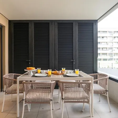 Premium W/ Garage & Balcony By Hostwise Appartement