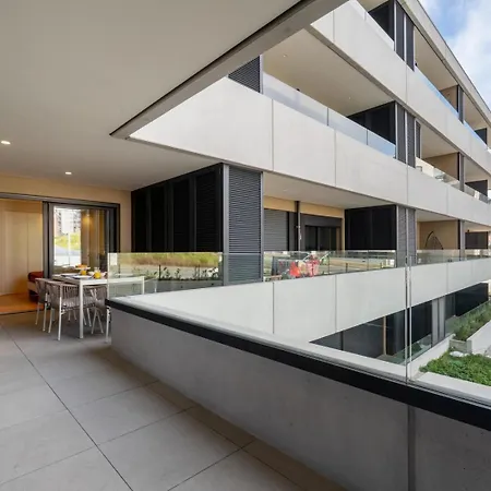 Premium W/ Garage & Balcony By Hostwise Apartament Vila Nova de Gaia