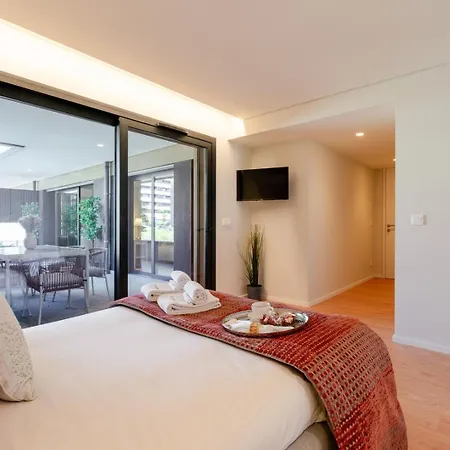 Premium W/ Garage & Balcony By Hostwise Vila Nova de Gaia