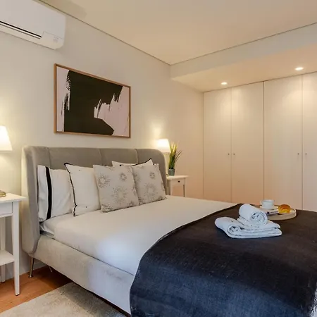 Premium W/ Garage & Balcony By Hostwise