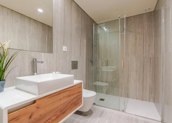 Premium W/ Garage & Balcony By Hostwise Vila Nova de Gaia