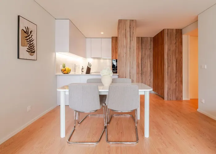 Premium W/ Garage & Balcony By Hostwise Daire