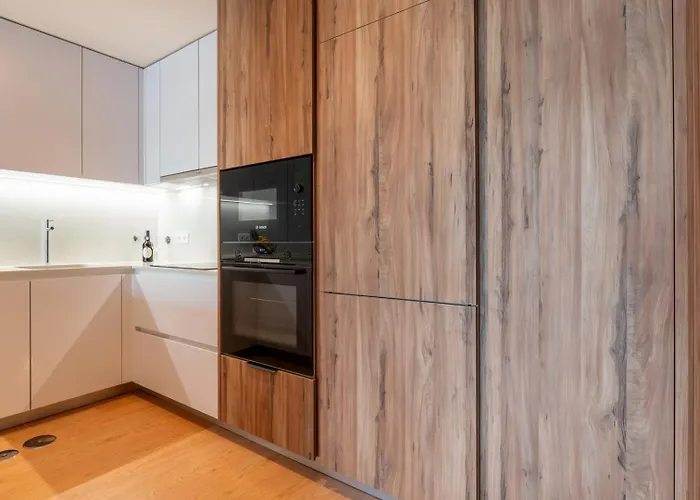 Daire Premium W/ Garage & Balcony By Hostwise Vila Nova de Gaia