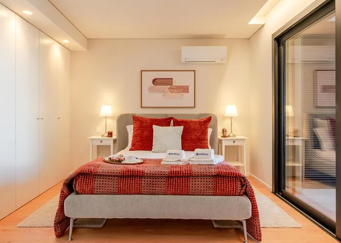 Premium W/ Garage & Balcony By Hostwise Vila Nova de Gaia