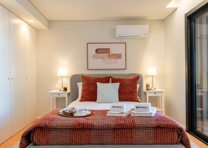 Daire Premium W/ Garage & Balcony By Hostwise *